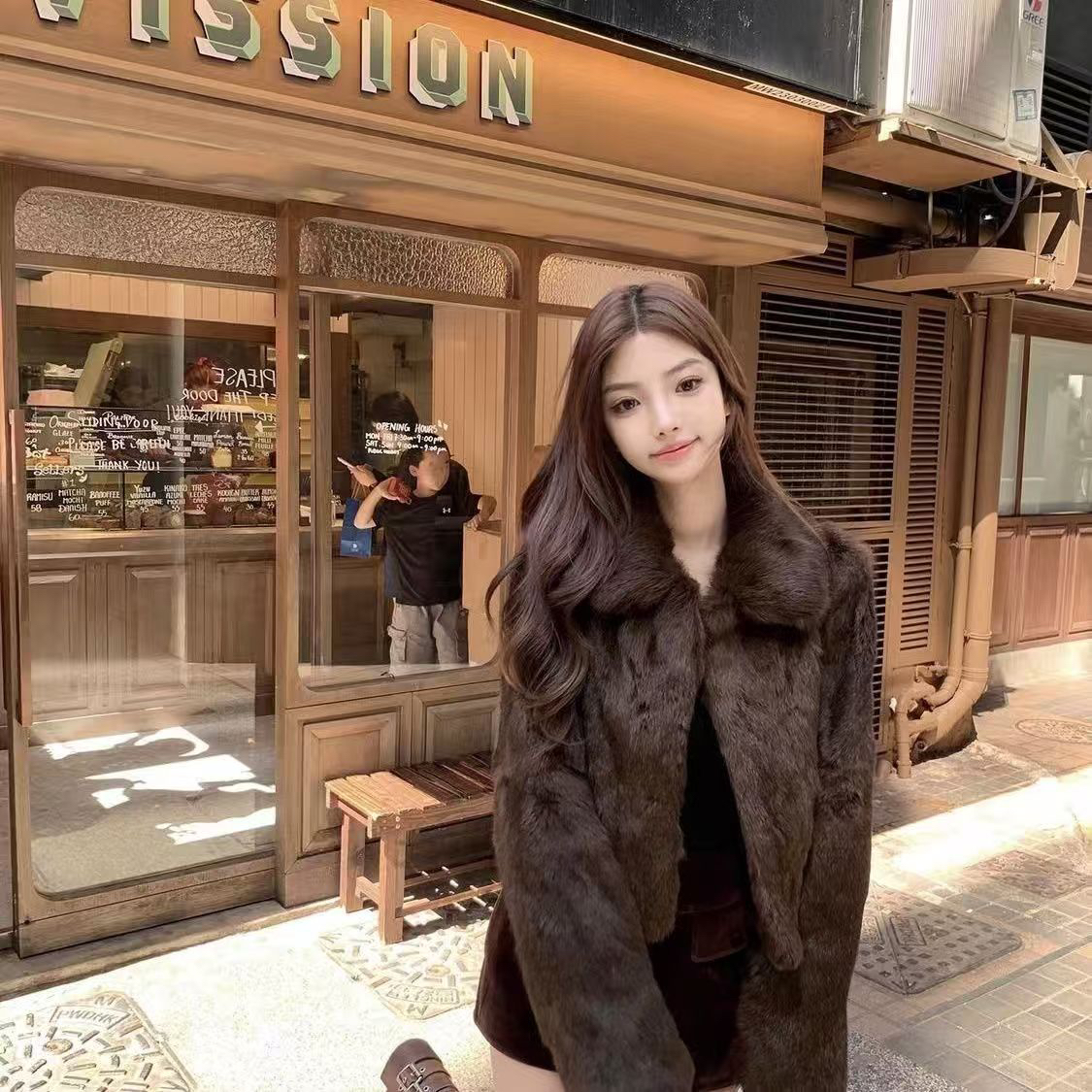 天然皮草加厚兔毛皮草时尚减龄保暖短款外套