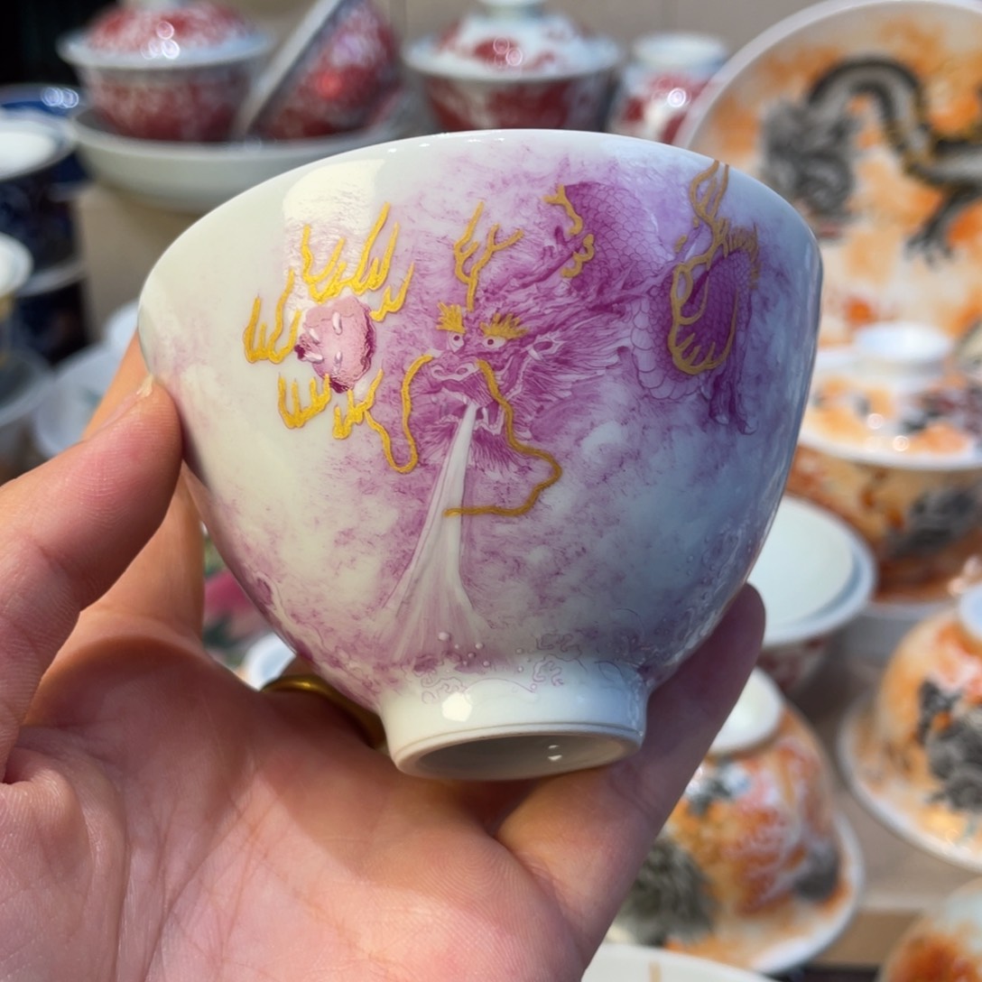 摆件景德镇瓷器鉴定中心的