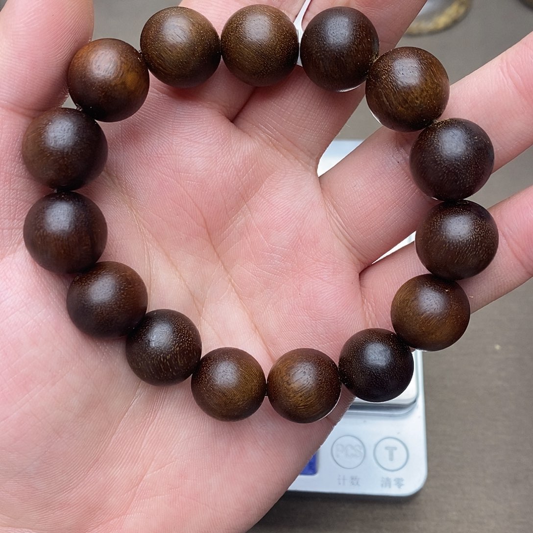 沉香碎屑沉香芽庄玉化红土