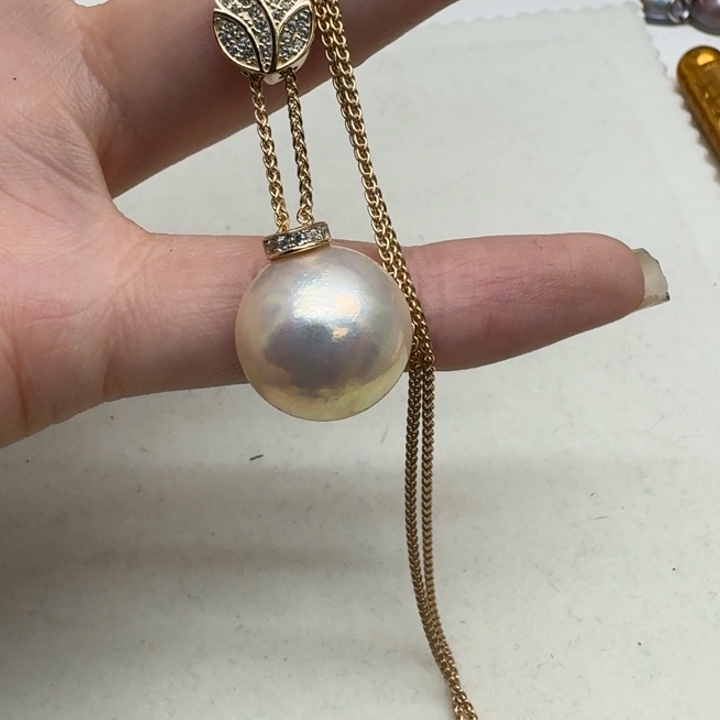 颈饰银S925镶嵌拼合珍珠（马贝珠）