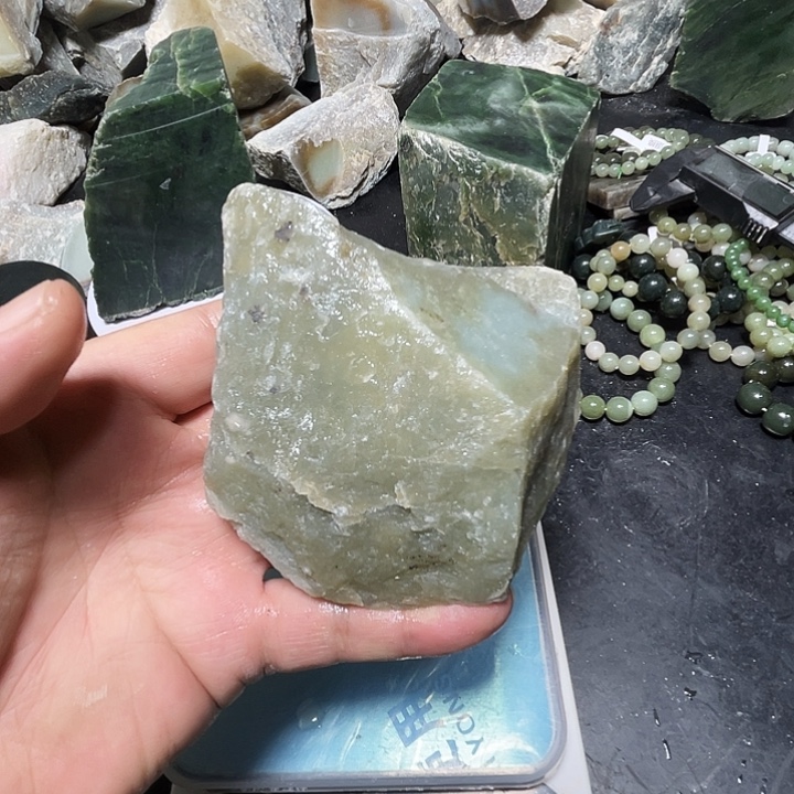 和田玉（糖玉）未镶嵌手镯