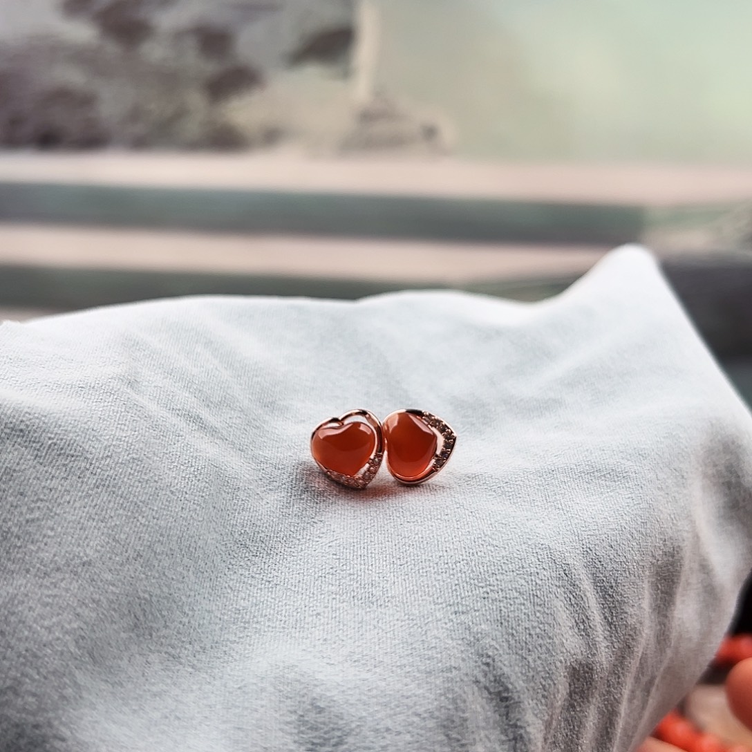 南红玛瑙合金手串冰粉耳钉 合金镶嵌卡9