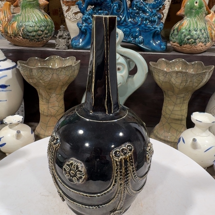 手工制作陶瓷摆件