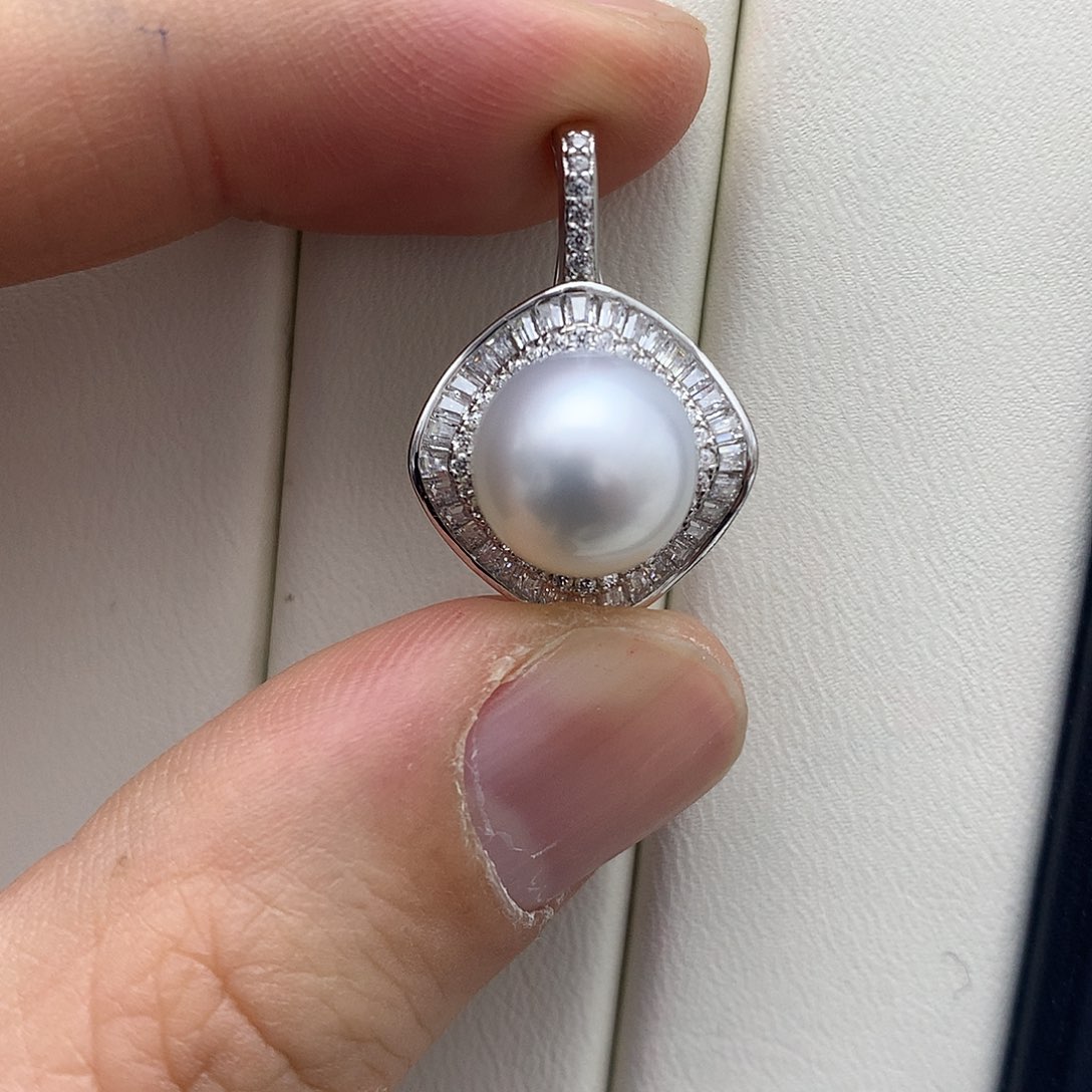 海水珍珠颈饰银S925镶嵌澳白10-11