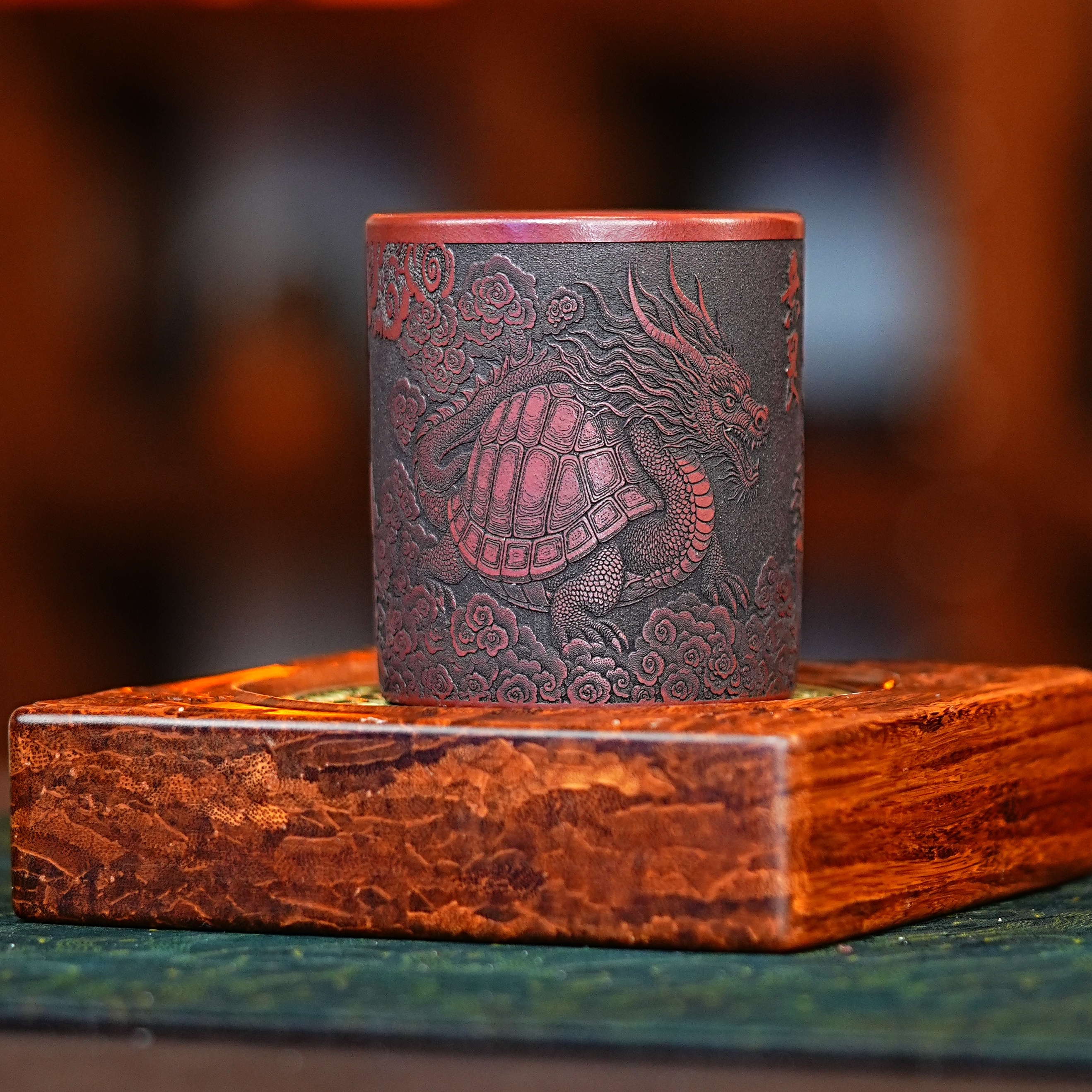 宜兴原矿紫砂龙血砂全手工龙龟山水直柱主人杯
