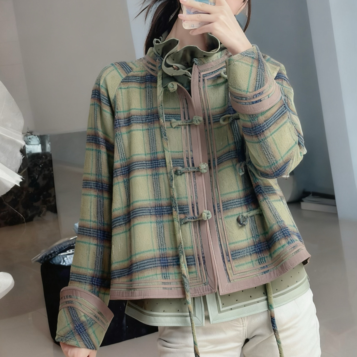 阿斯腾    格叙蒙风   毛呢外套