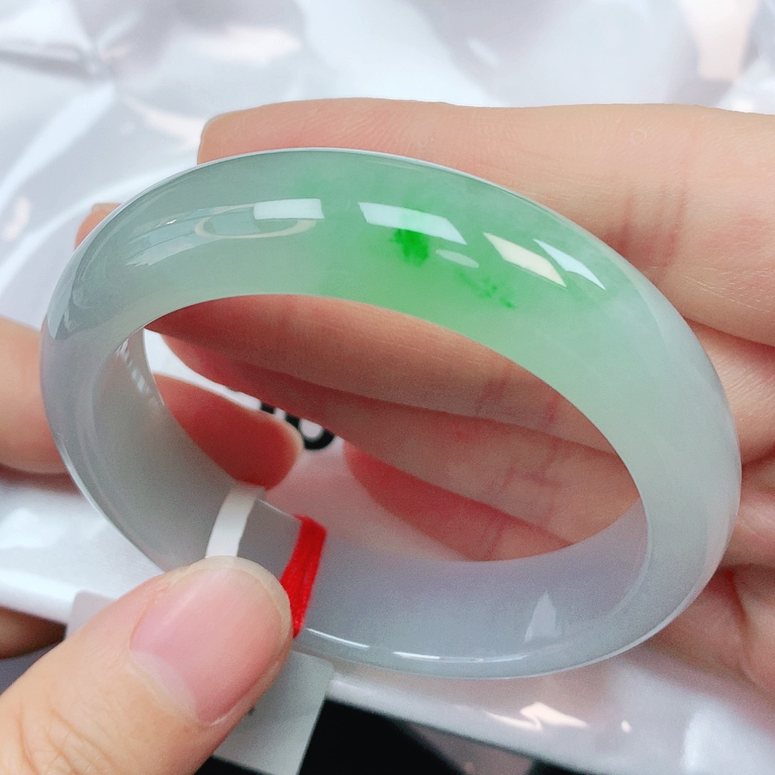 未镶嵌手镯翡翠抖音568