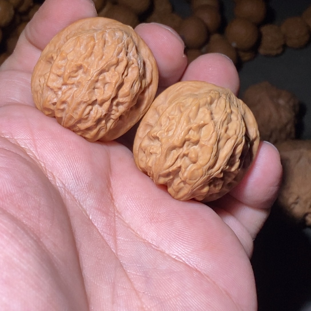 文玩核桃吊坠太行元宝