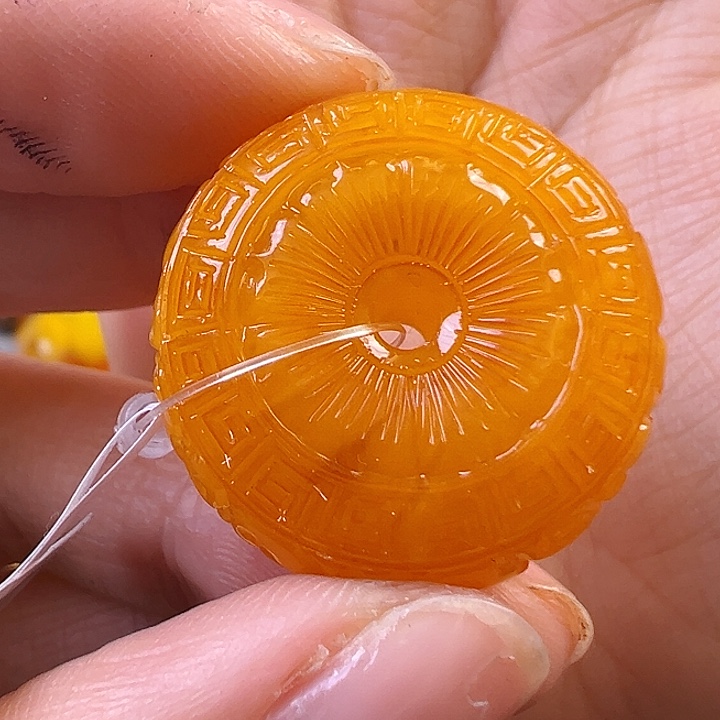 蜜蜡颈饰未镶嵌蜜蜡