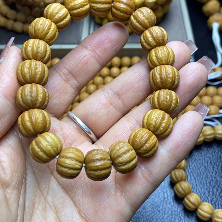 猴头核桃手串猴头草