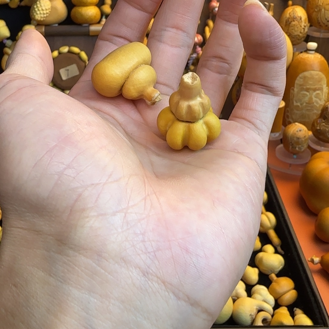 团***！默认微瑕可以直接出