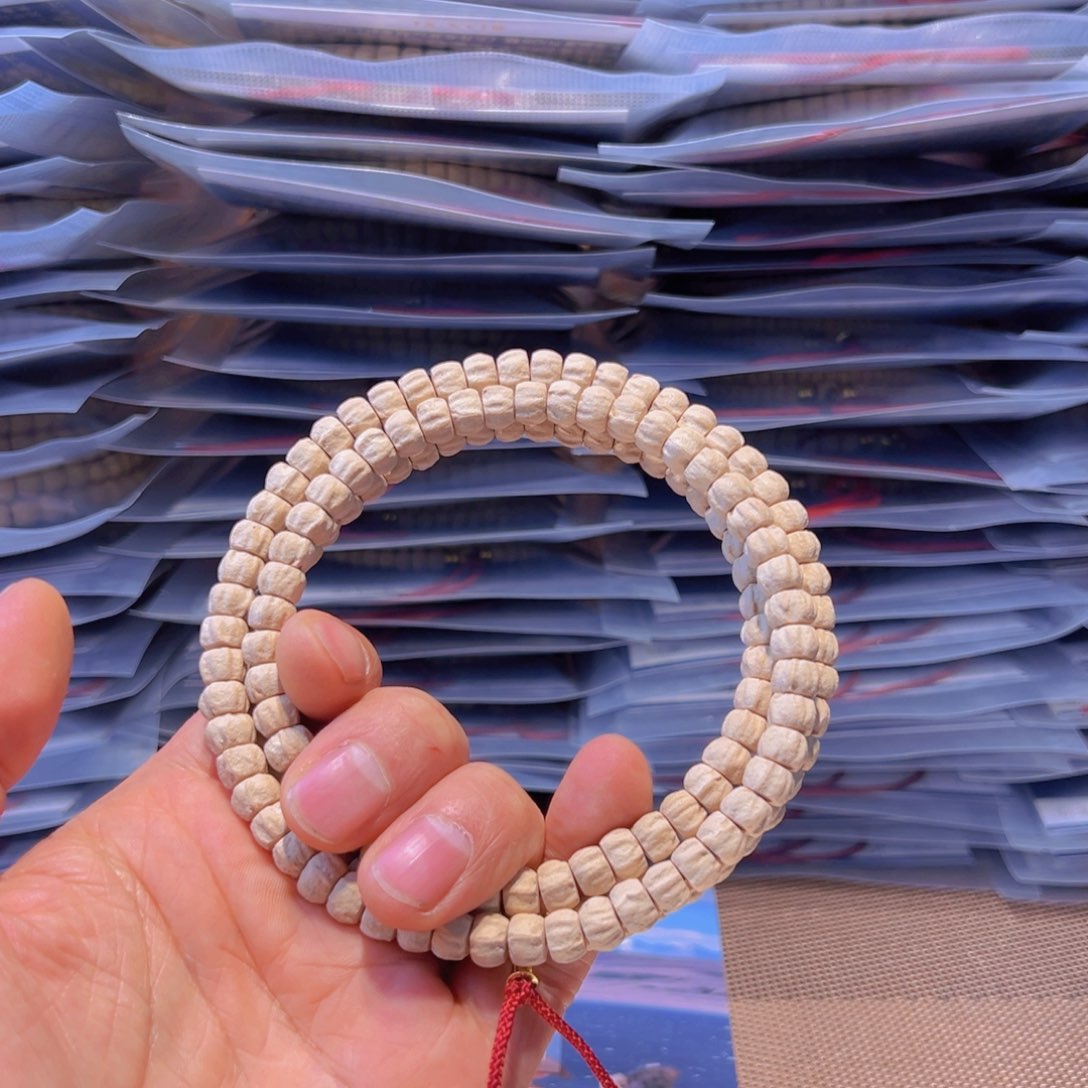 柏香籽/百香籽吊坠白*