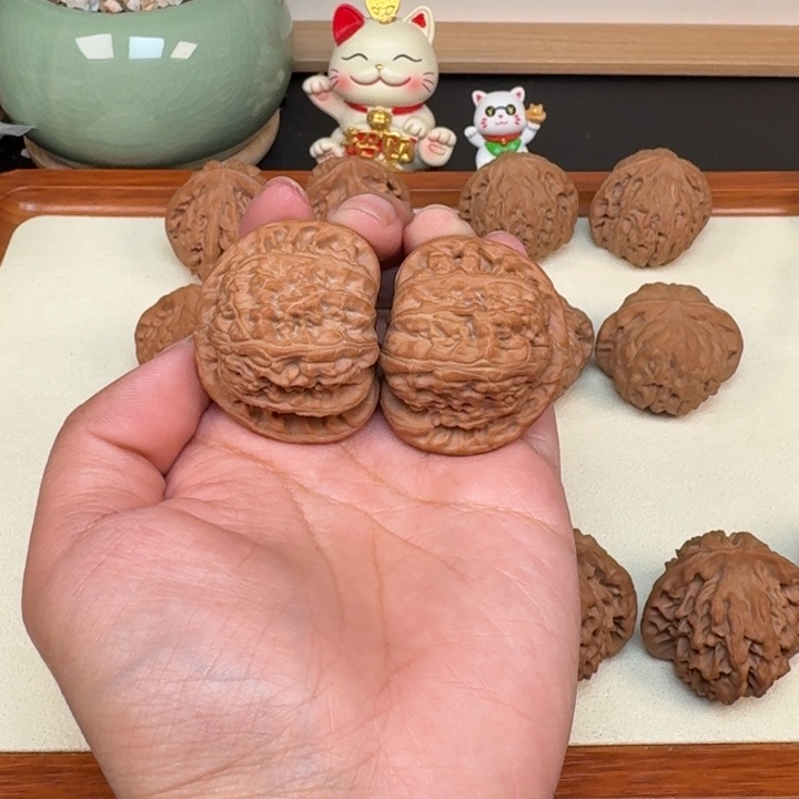 文玩核桃把件全品白狮子41