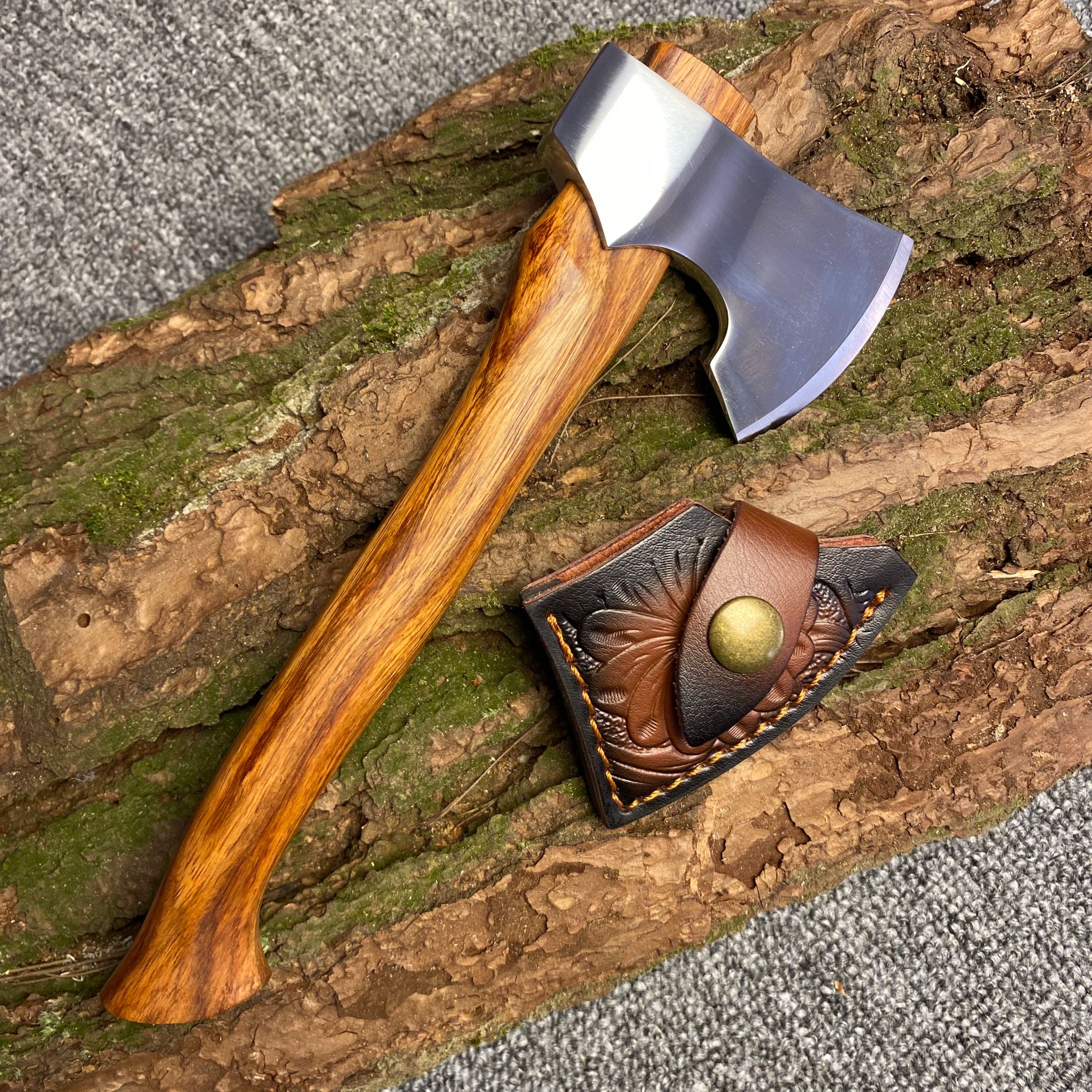 {甄宣}M390粉末钢户外登山小手斧 花梨木手柄 户外吃肉