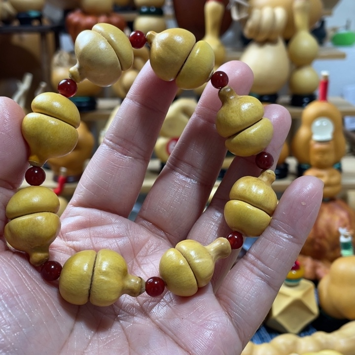 幸***马340美好的一天从吃瓜开始啦