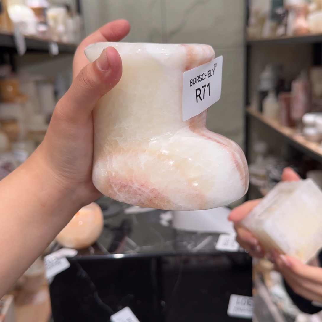 大理石R71。 爱。  