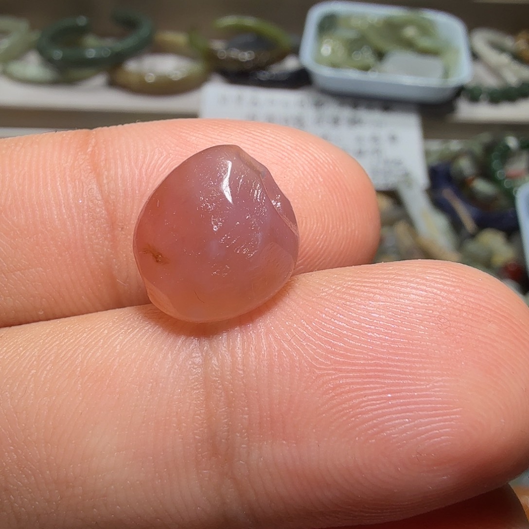 和田玉未镶嵌珠宝奇石