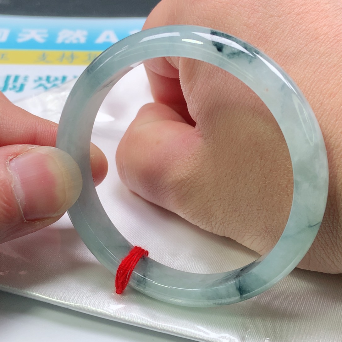 翡翠手镯未镶嵌0598号