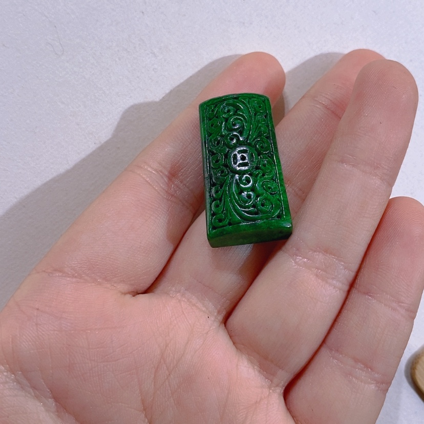 【闪购商品】颈饰未镶嵌翡翠