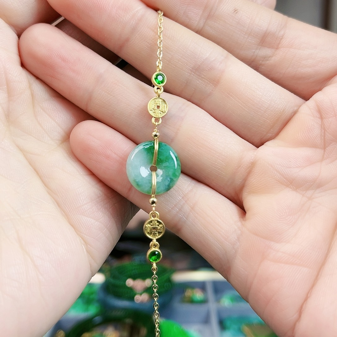 翡翠手链未镶嵌手链多样性