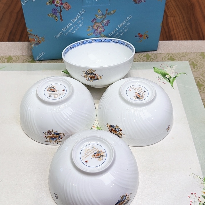 瓷片杯子杯子杯子水杯杯子水杯