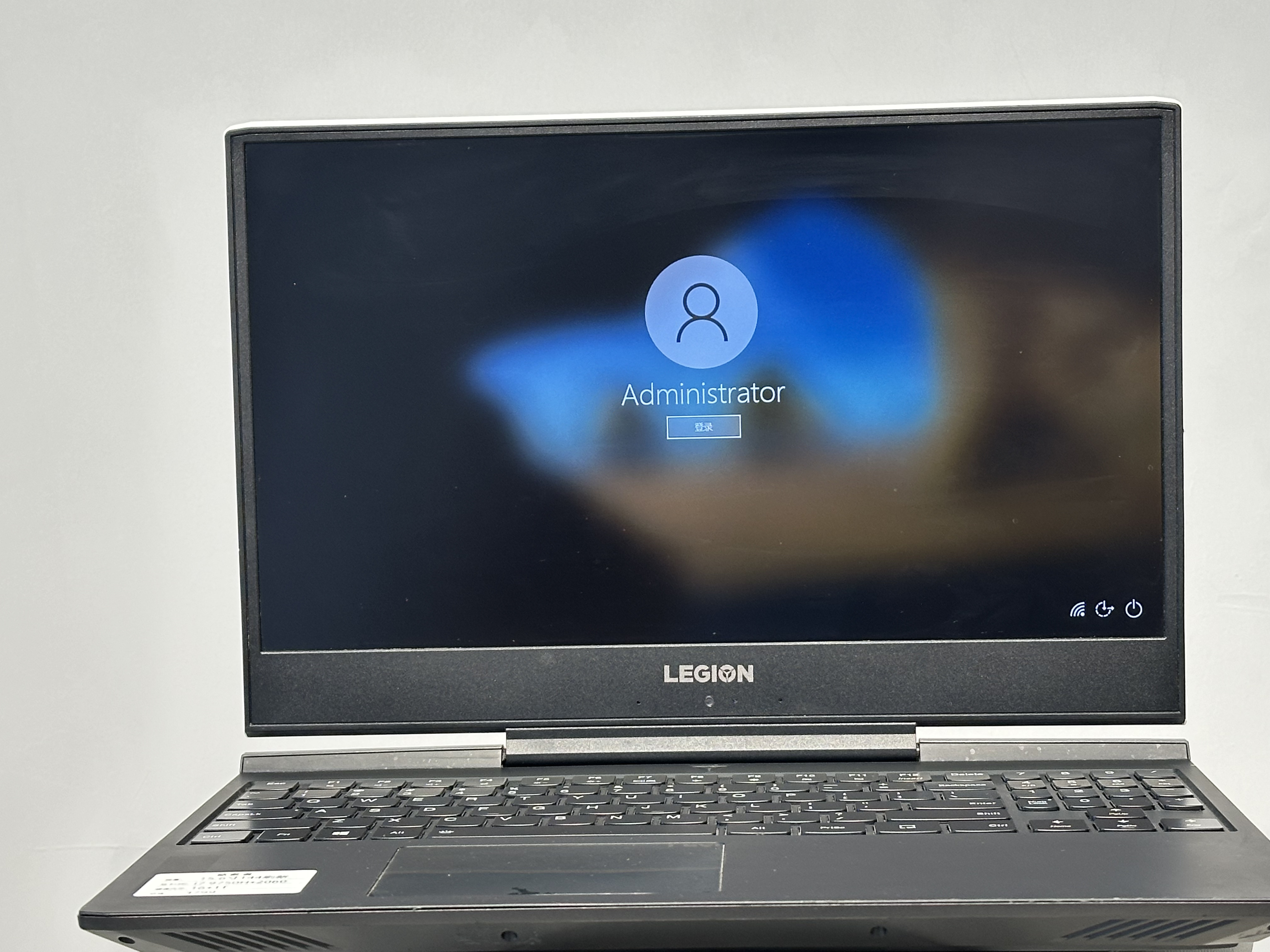 8新 Lenovo/联想 拯救者2019Y7000p i7 9750H+RTX2060 16+1T144HZ