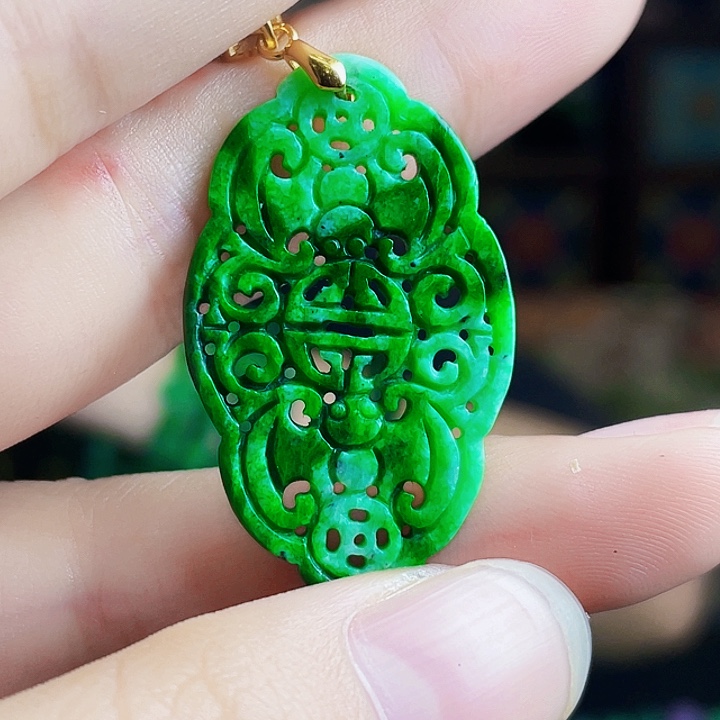 翡翠银S925镶嵌颈饰多样性