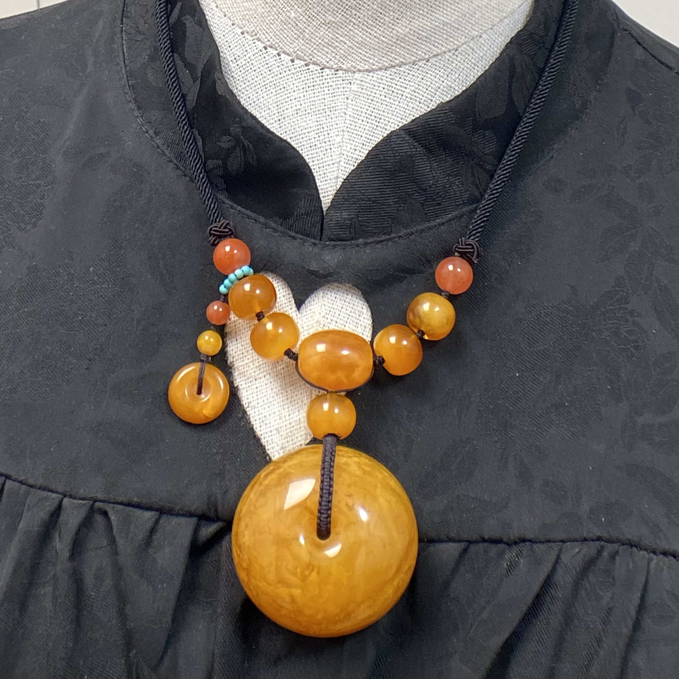 『顺亿天然蜜蜡』蜜糖色虎皮纹甜甜圈平安扣尺寸42×30mm左右气质款