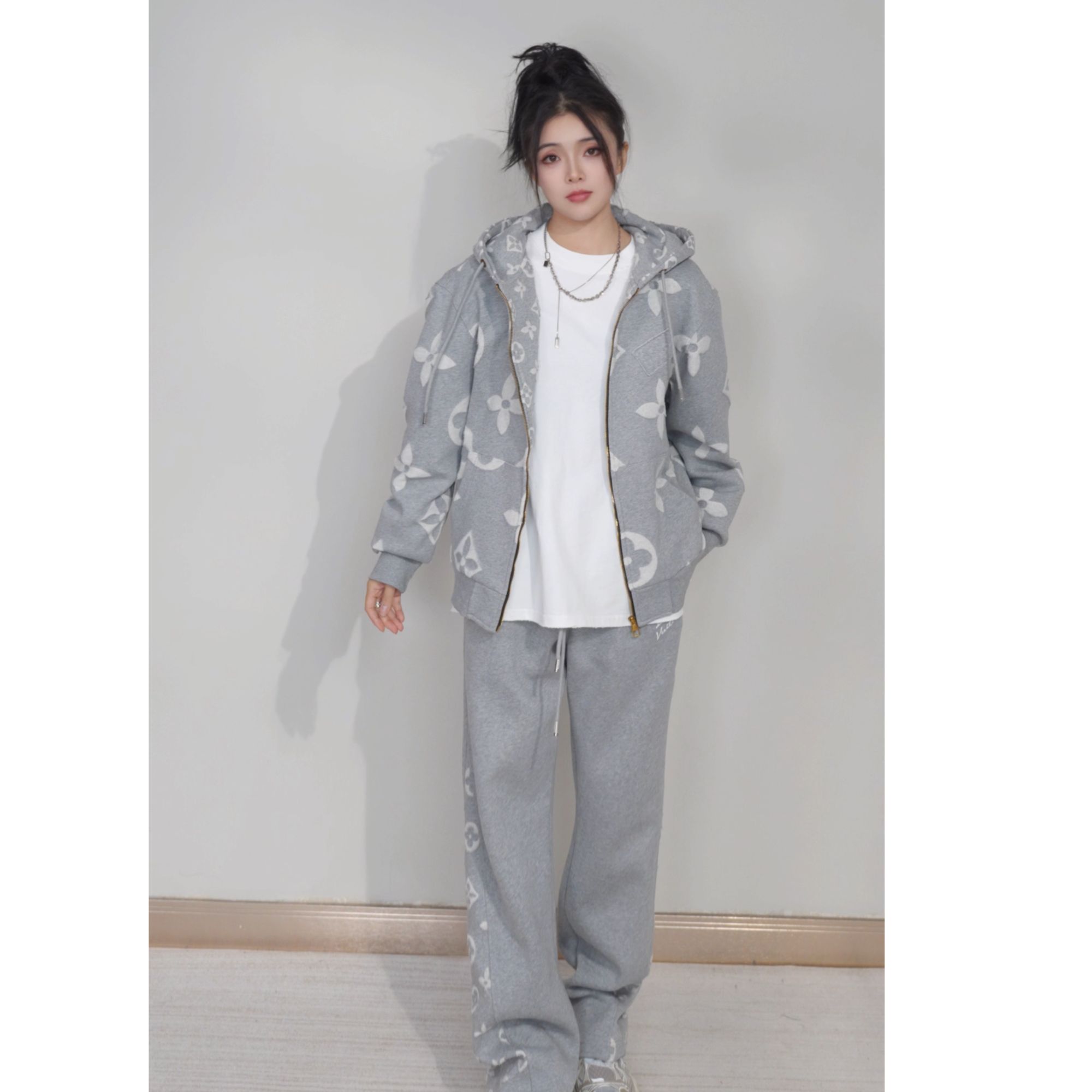 璇~【】3250-3257#秋冬季潮奢时尚轻奢痞帅男装卫衣套装