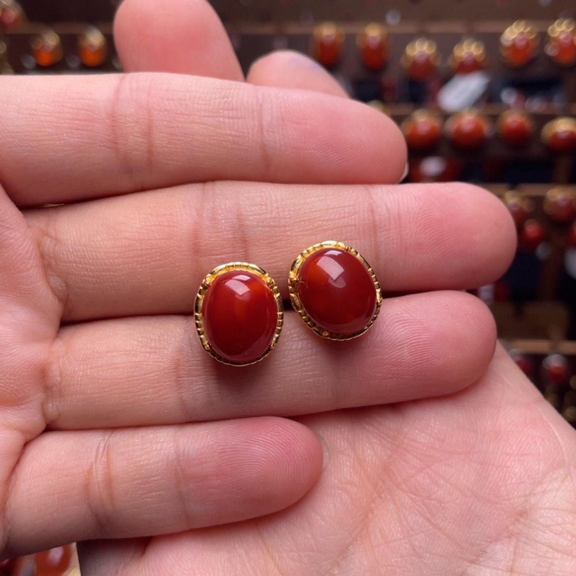 【闪购商品】银S925镶嵌蛋面耳钉南红玛瑙*️**