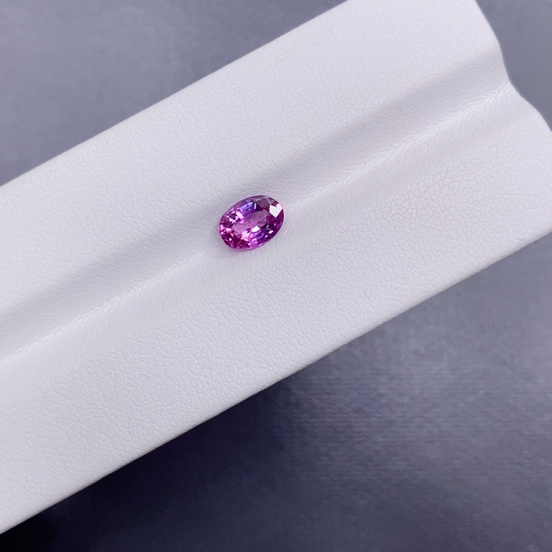 裸石蓝宝石0.97克拉