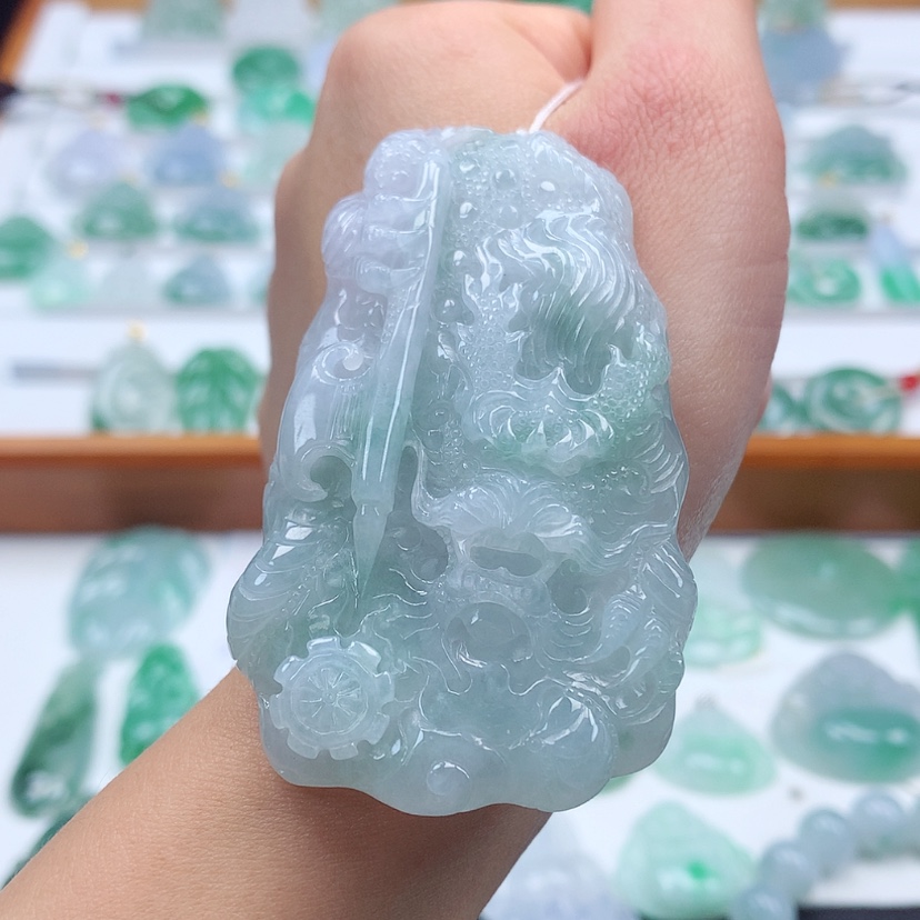 【闪购商品】翡翠吊坠(不含链)未镶嵌