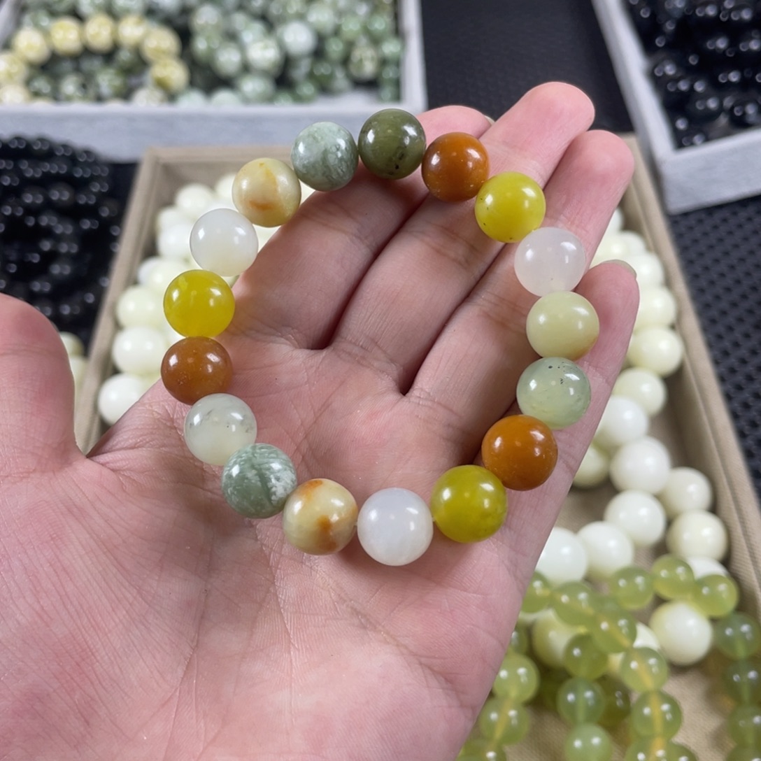 蛇纹石玉未镶嵌手链