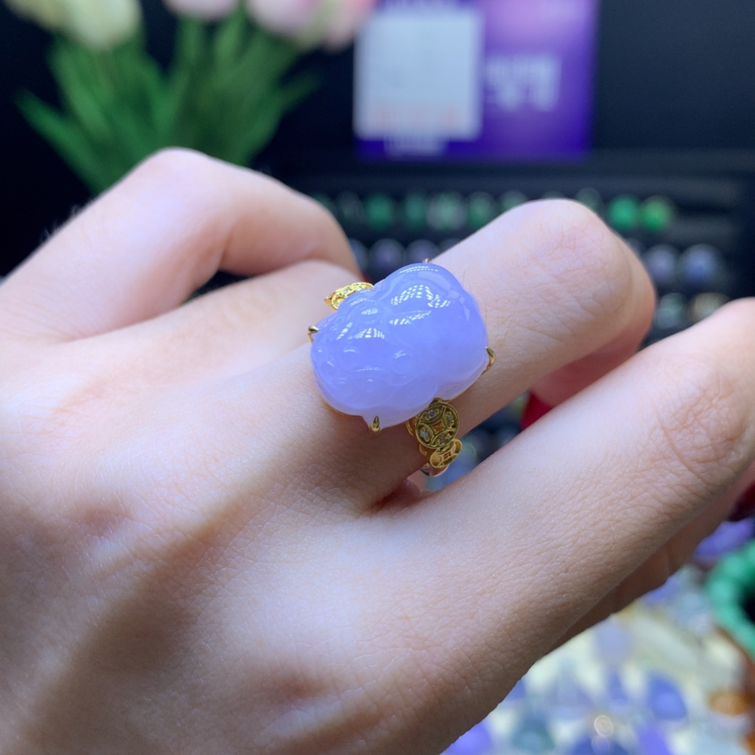 翡翠颈饰18K金镶嵌天然