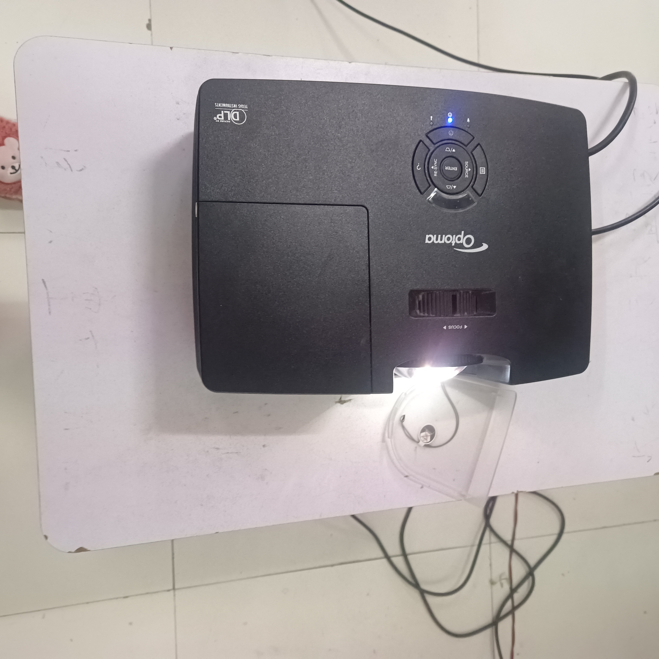 9新  二手奥图码投影仪运费自理