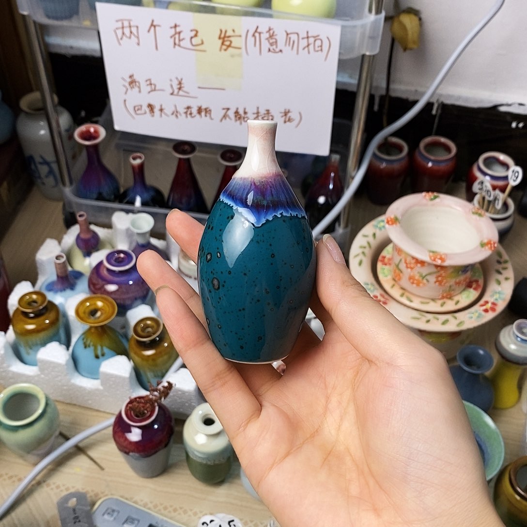 摆件巴掌大不插花景德镇高温陶瓷小花器