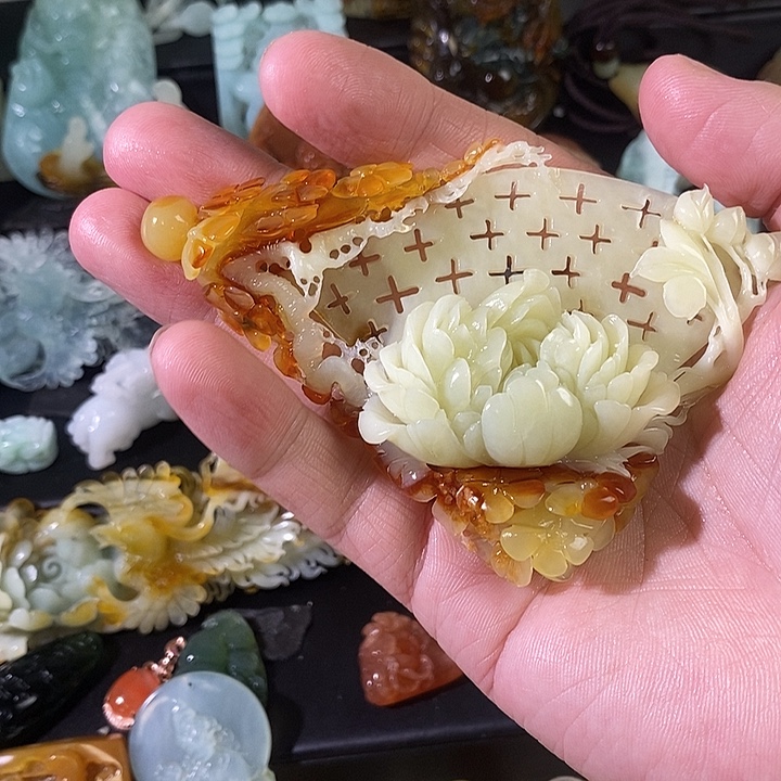 ****爱蛇纹石玉合金颈饰