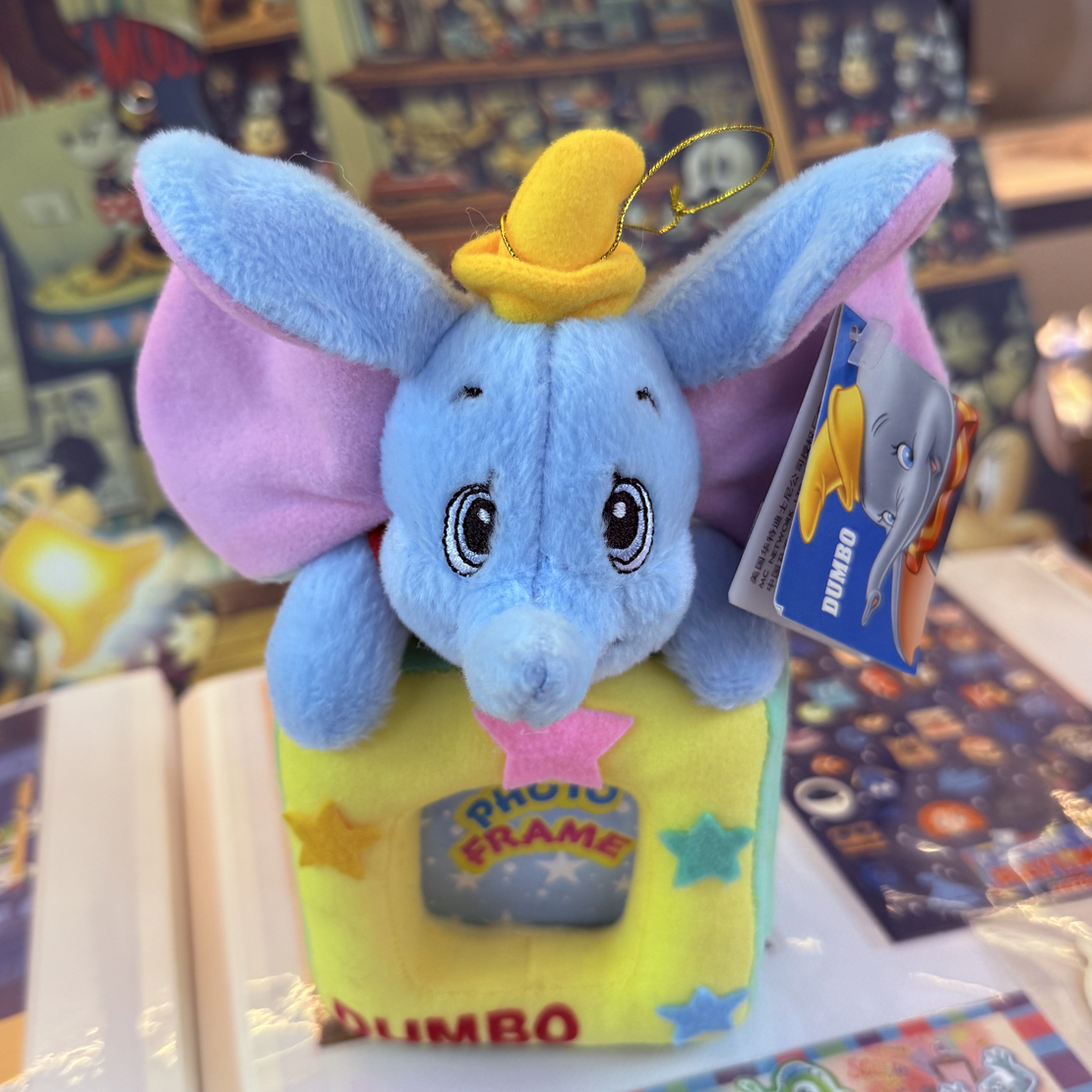 正版迪士尼小飞象公仔