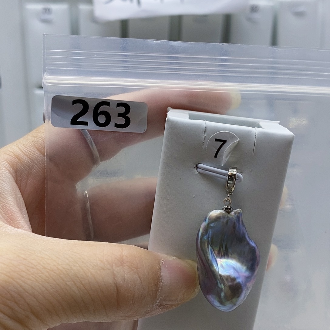 颈饰合金淡水珍珠