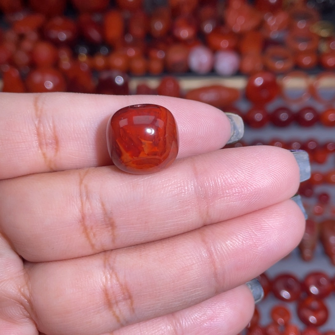 零***南红玛瑙未镶嵌老型