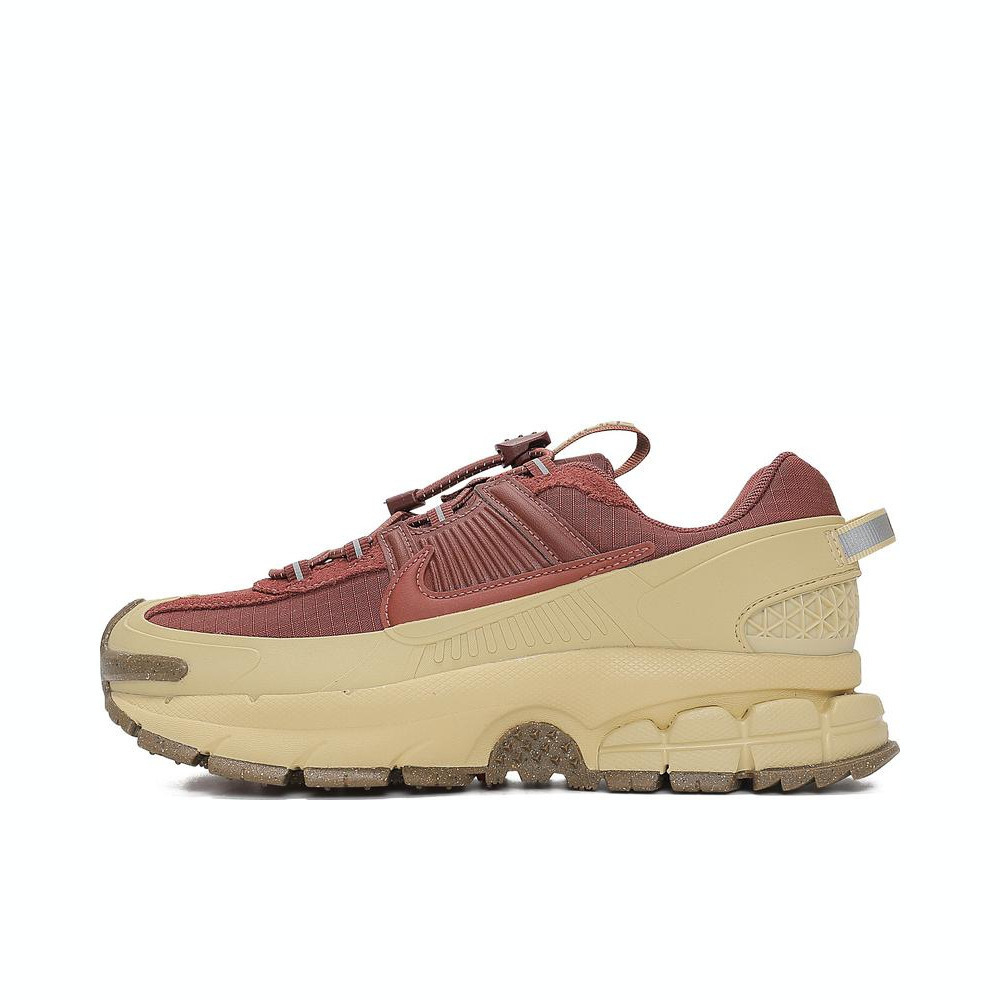 【滔搏联动】耐克NIKE女子机甲风格双旦礼复古运动休闲鞋HQ2181-700