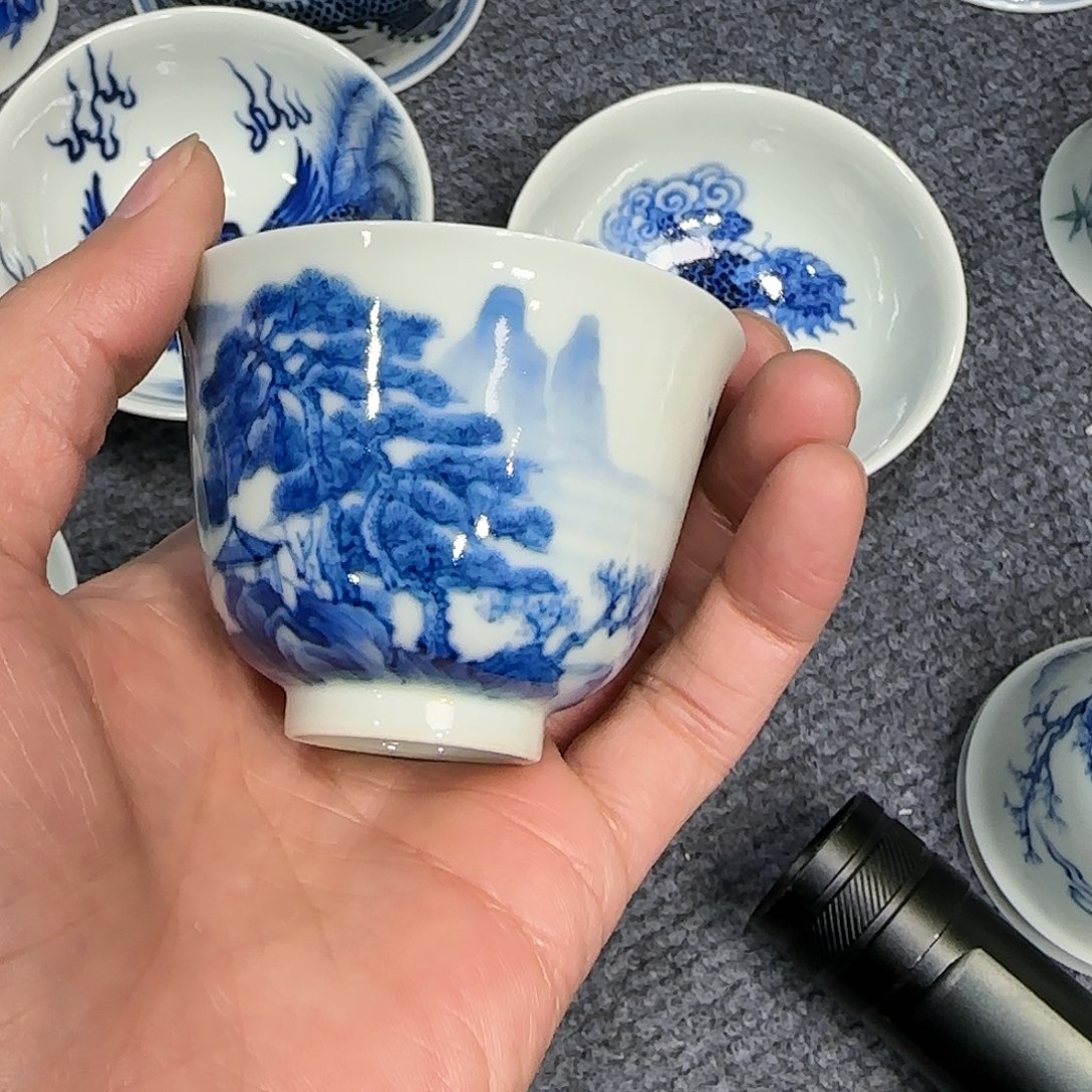 罐左*景德镇陶瓷艺术品