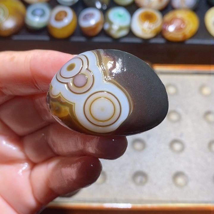 未镶嵌玛瑙/玉髓珠宝半成品154