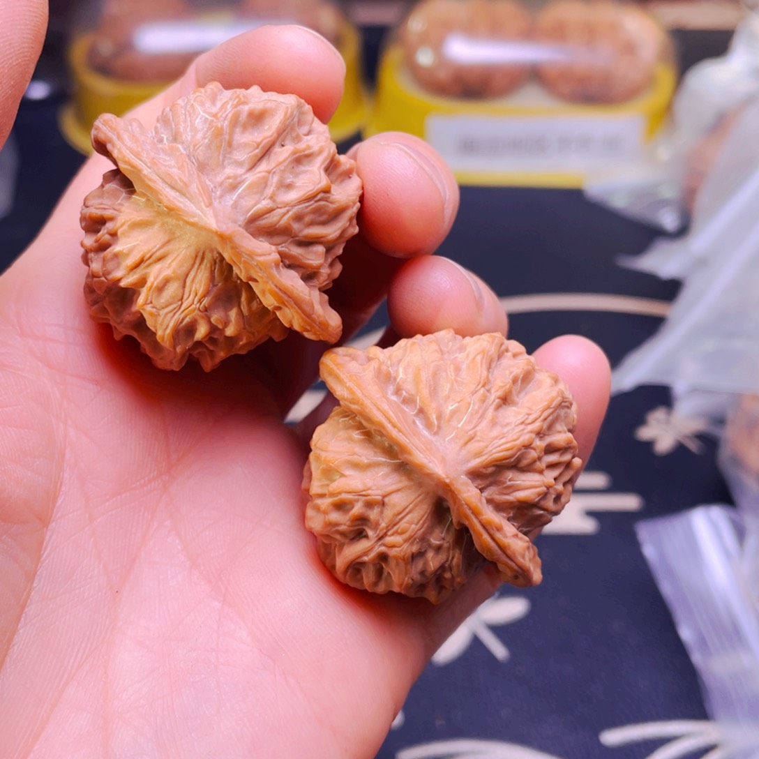 吊坠文玩核桃瓷娃娃