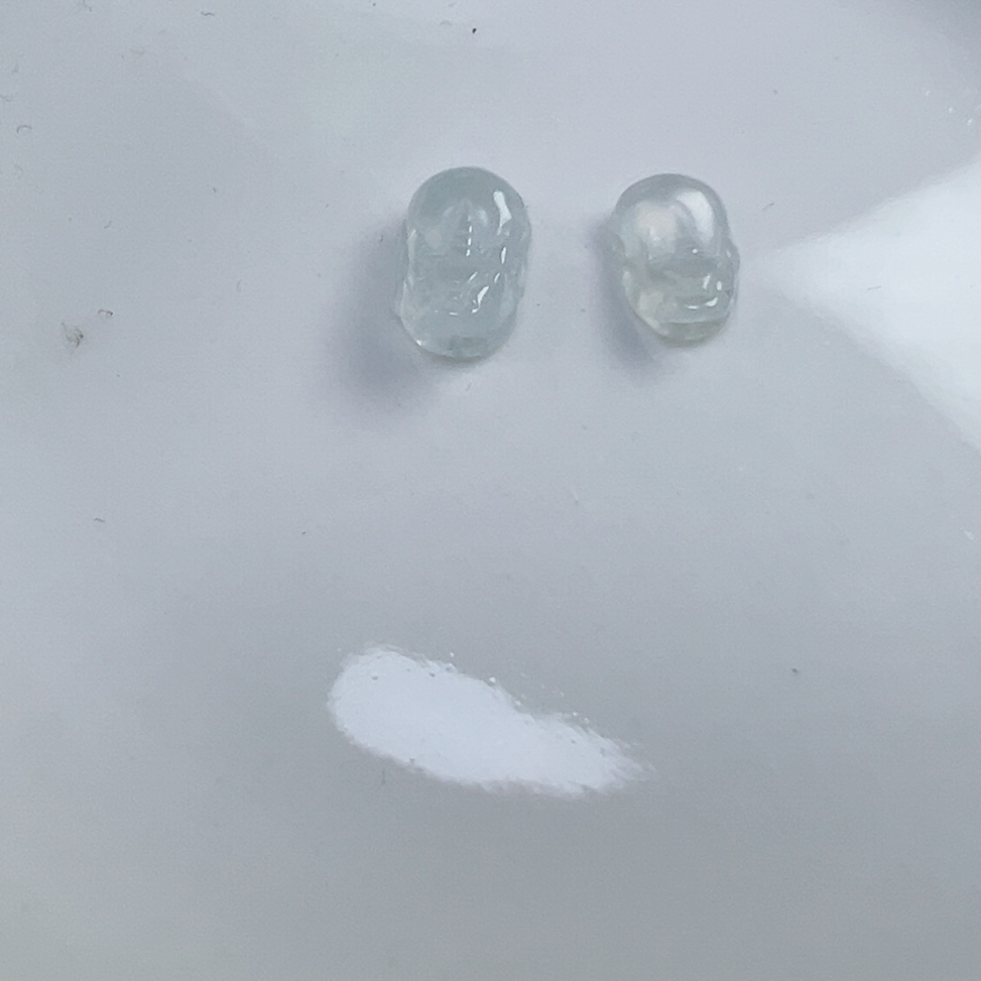 雪****翡翠散珠貔貅两个