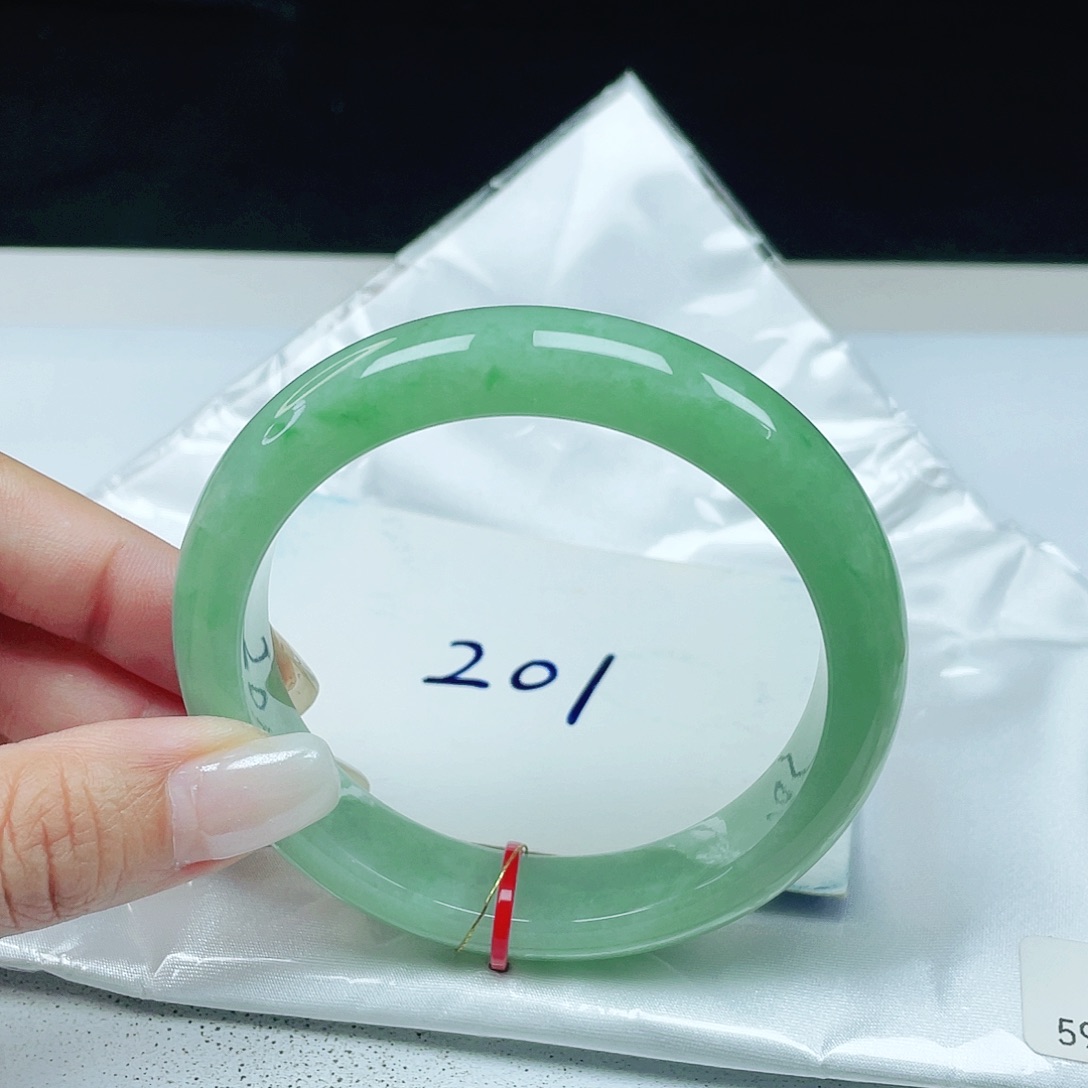 翡翠未镶嵌手镯 正圈59+