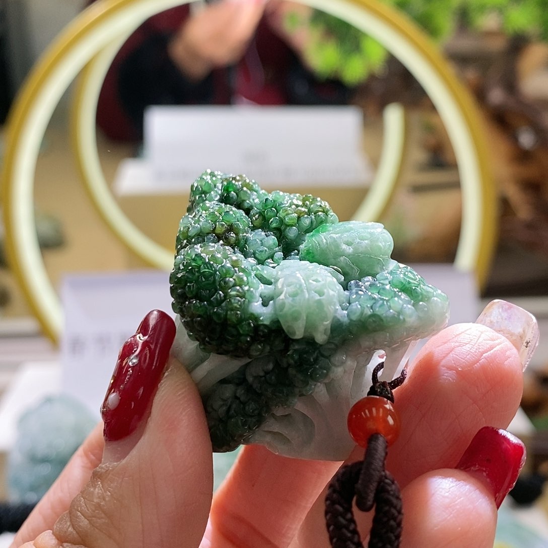 【闪购商品】翡翠颈饰未镶嵌西兰花