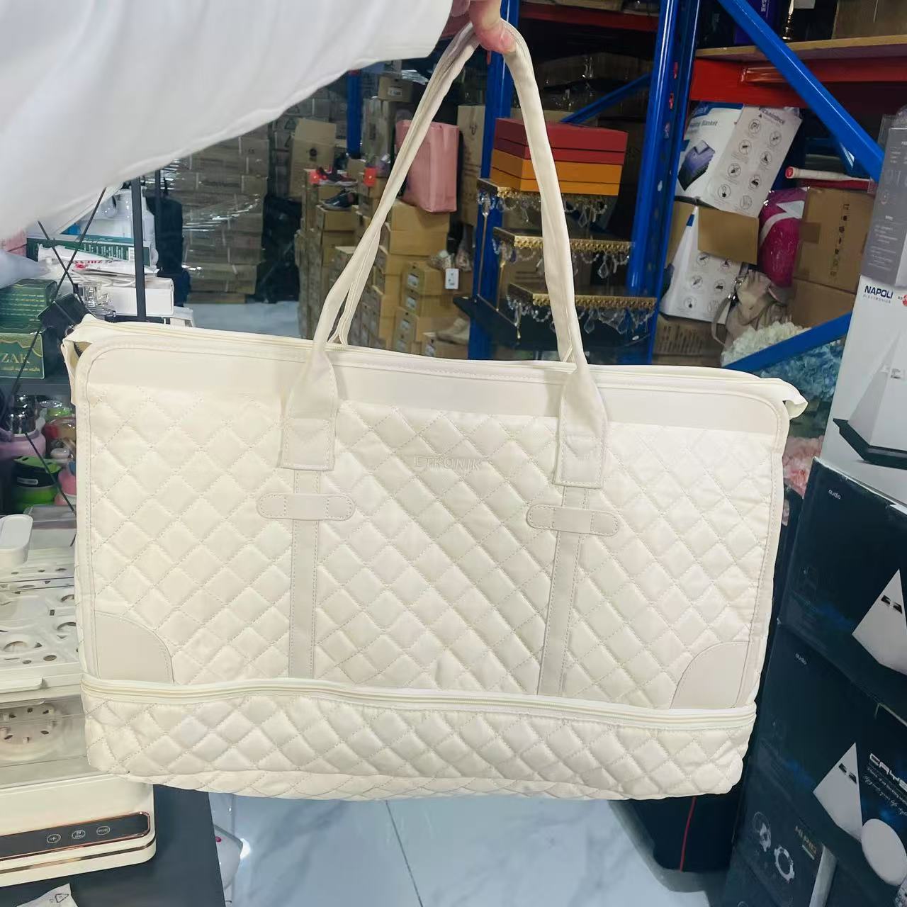 准新品  ETRONIK/刺绣旅行(包)手提健身带USB充电端口