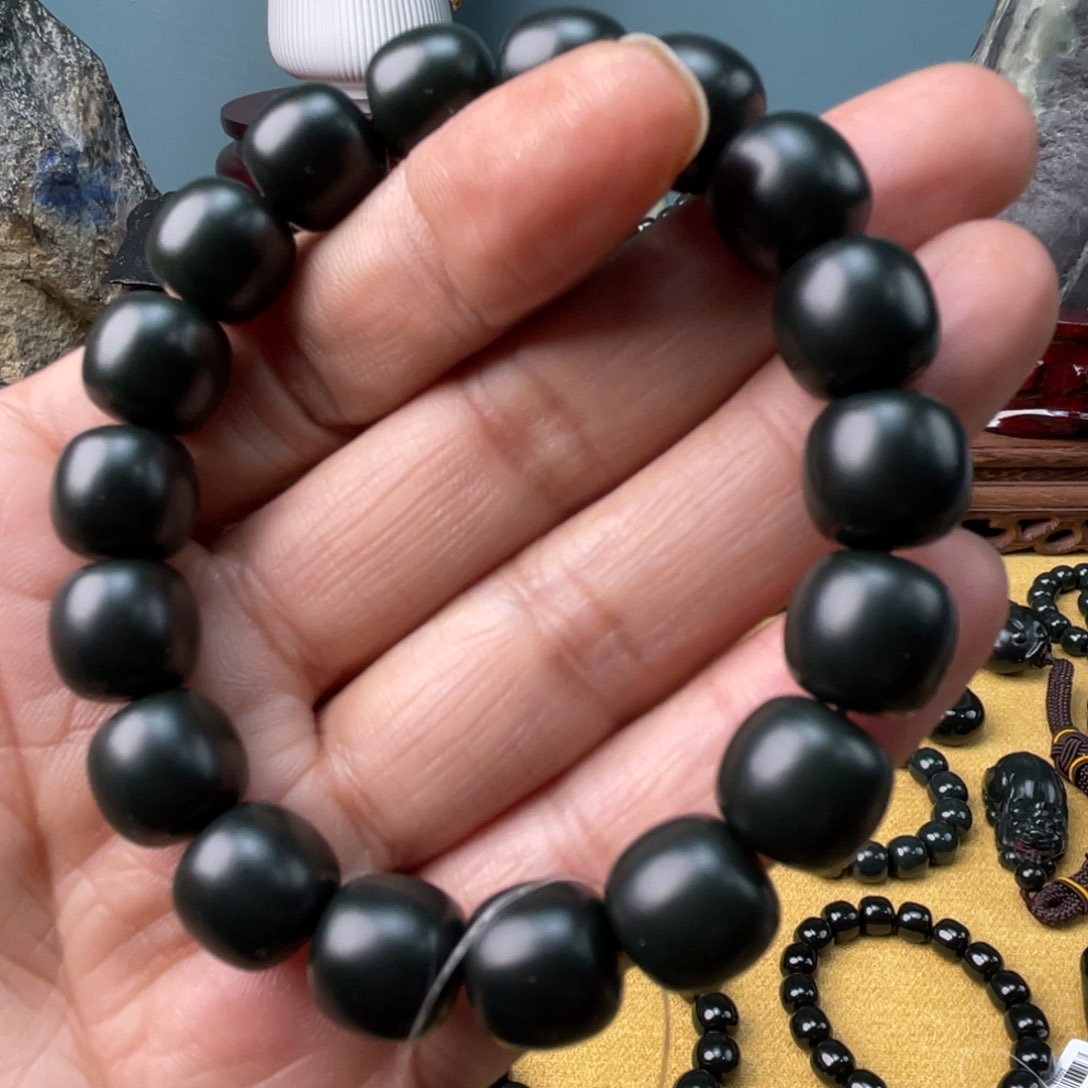 和田玉手链未镶嵌