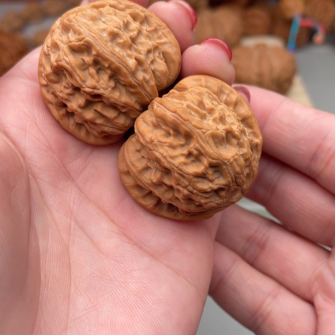 文玩核桃把件白狮子35